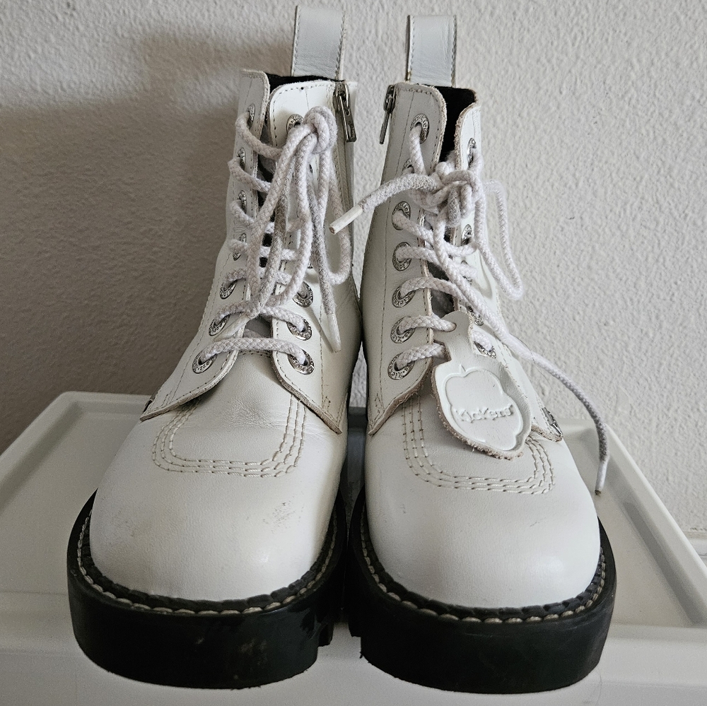 Kickers Lizziie lace up leather boots - Picture 2 of 8